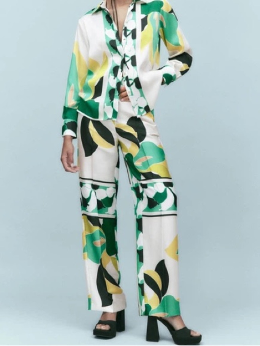 Zara Multi-Color Tropical Print Wide Leg Palazzo Pants size small